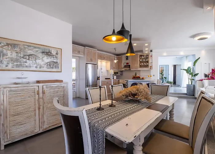 Сasa de vacaciones 3 Paros All Season Villas