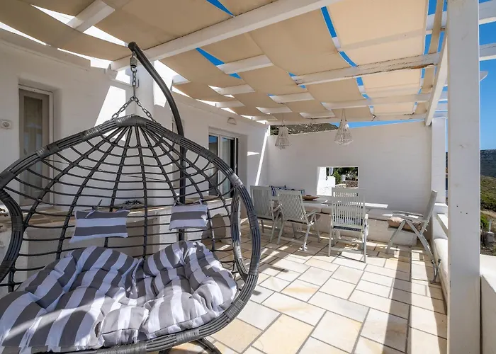 Сasa de vacaciones 3 Paros All Season Villas